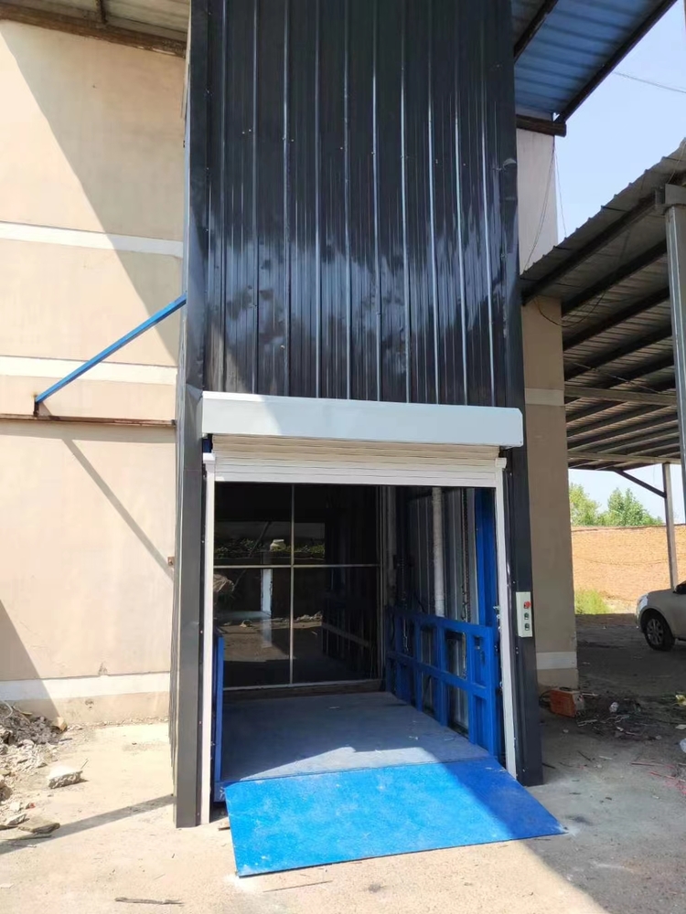 導(dǎo)軌式升降機(jī) 導(dǎo)軌式升降機(jī)